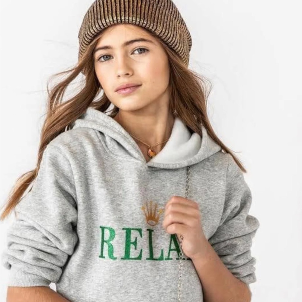 Lola the Boys Gray Fleece RELAX crown hoodie with Logo Sz 4 EUC